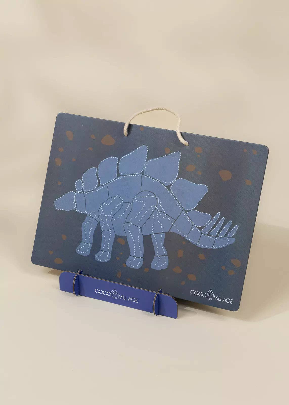 Magnetic Interactive Board – Meet the Stegosaurus
